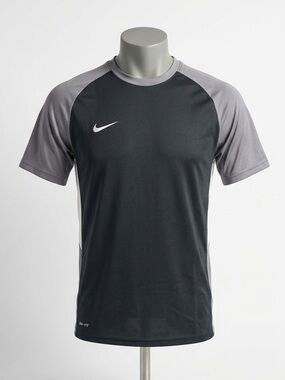 Authentic Nike Dri-FIT Men's Training Shirt - Size XL
